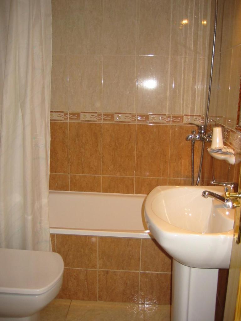 Hostal Maribel Almeria Luaran gambar
